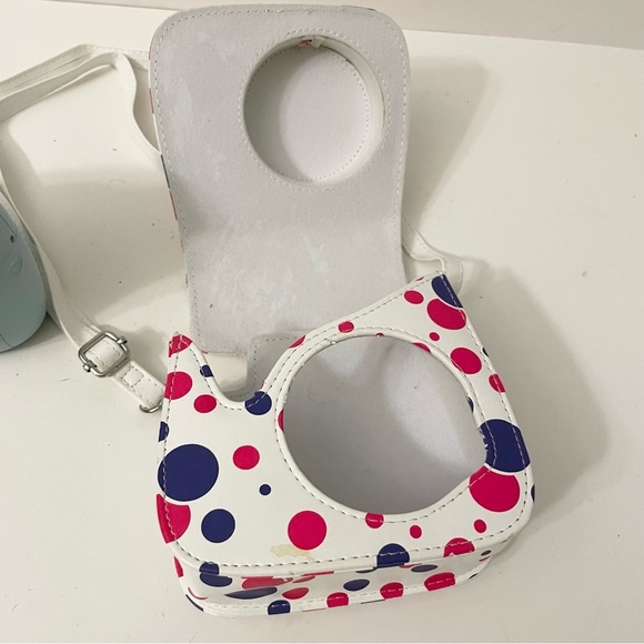 Fujifilm Instax Mini 8 Camera and Case - Picture 10 of 16